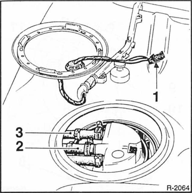 Renault Clio Reparaturanleitung. Haupttank ausbauen