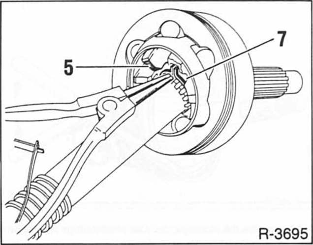 Renault Clio Reparaturanleitung. Gelenkwelle mit kugellager