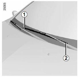 Renault Clio - Austausch der wischerblätter vorne 1